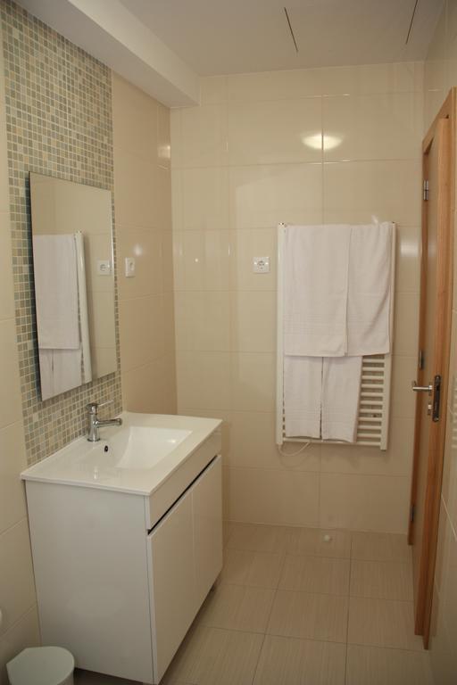 Patio Da Caetana Guest House Freineda Phòng bức ảnh